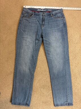 Sz 14 Eddie Bauer FLANNEL lined Faded Blue Straight-Leg Women's Jeans EUC